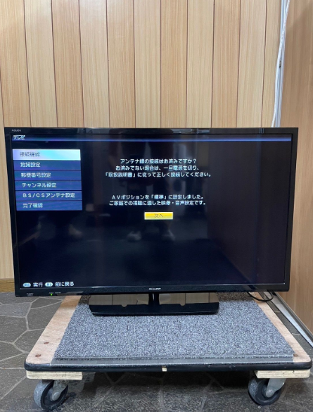 【中古】SHARP 液晶カラーテレビ 2T-C32AE1 2019年製